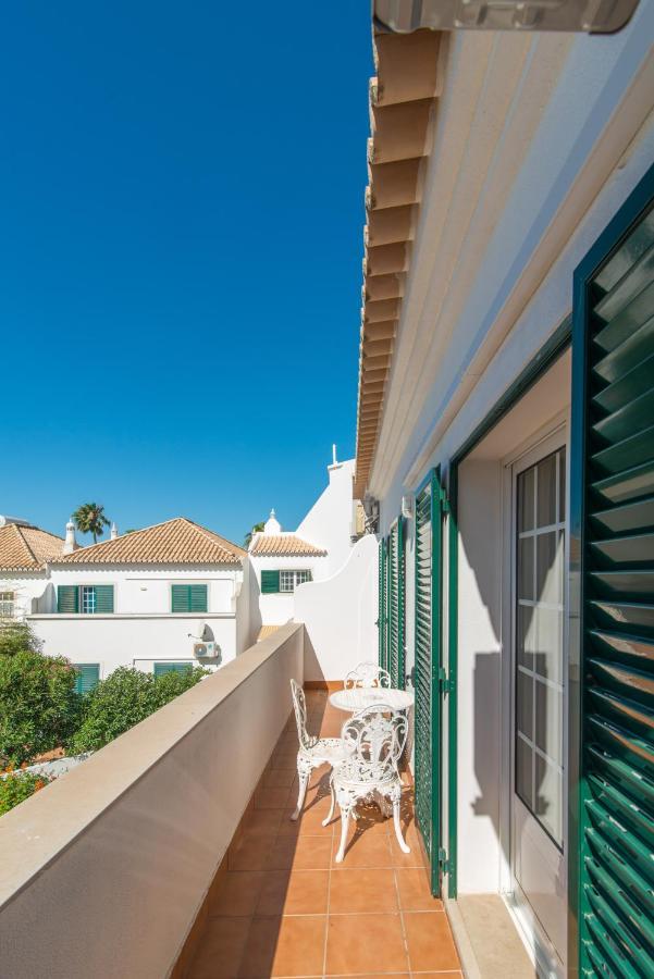 カバナス・デ・タビラCasa Oceanus - 2Bdr W Pool & Relaxing Balcony - 5 Mins Downtownアパートメント エクステリア 写真